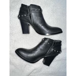 GUESS Ankle zip-up booties - studs shooties - size 8.5 - D13